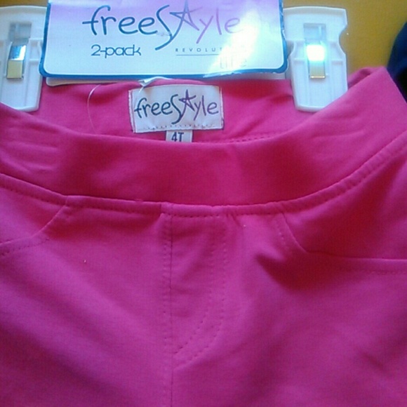 Girls pants and top. - Picture 3 of 5